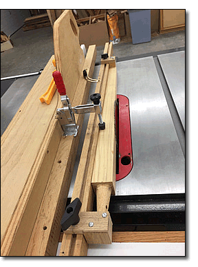 Table Saw Tapering Jig for Legs